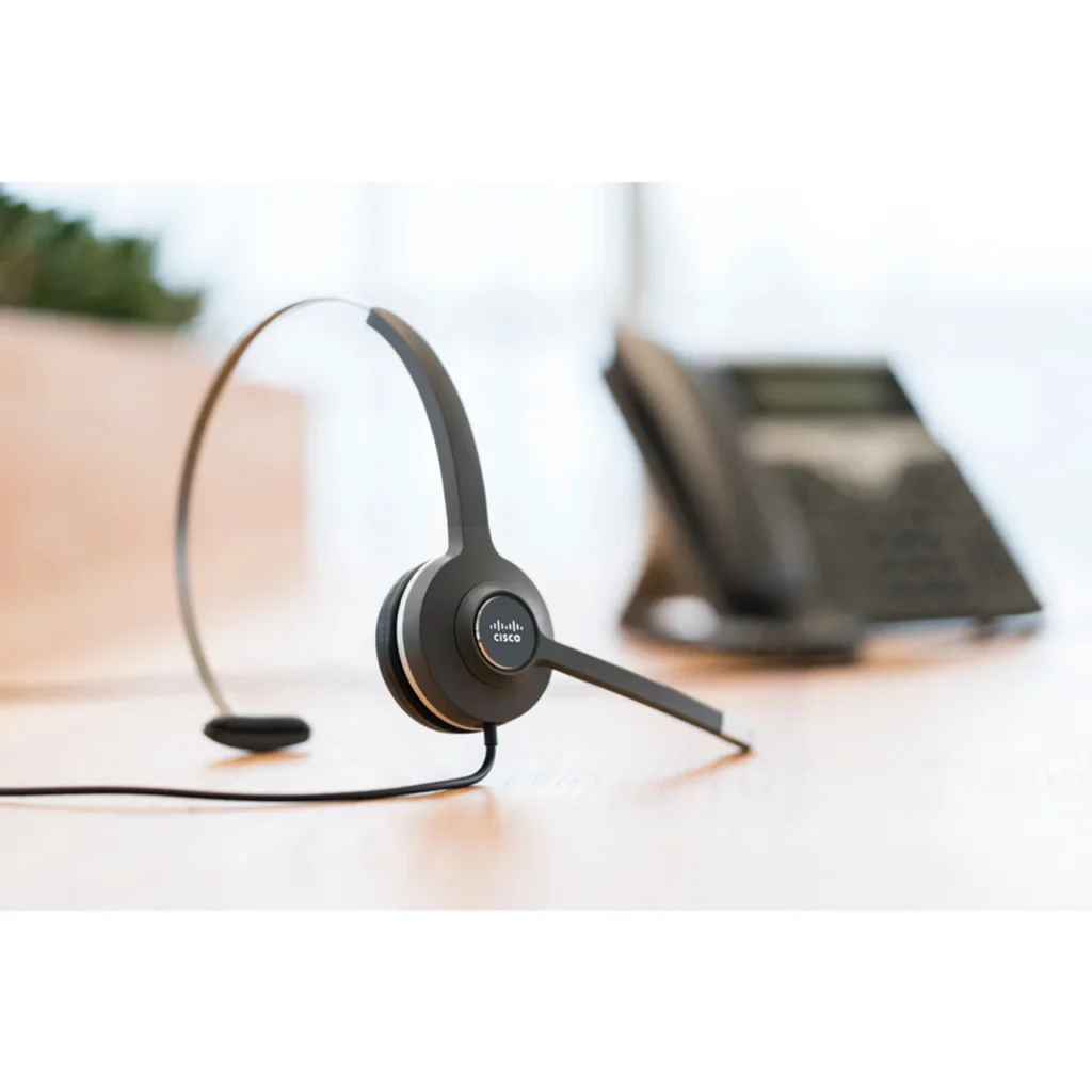 Ergonomic Cisco 531 USB headset providing high-quality sound and reliable connectivity for office and remote work environments.